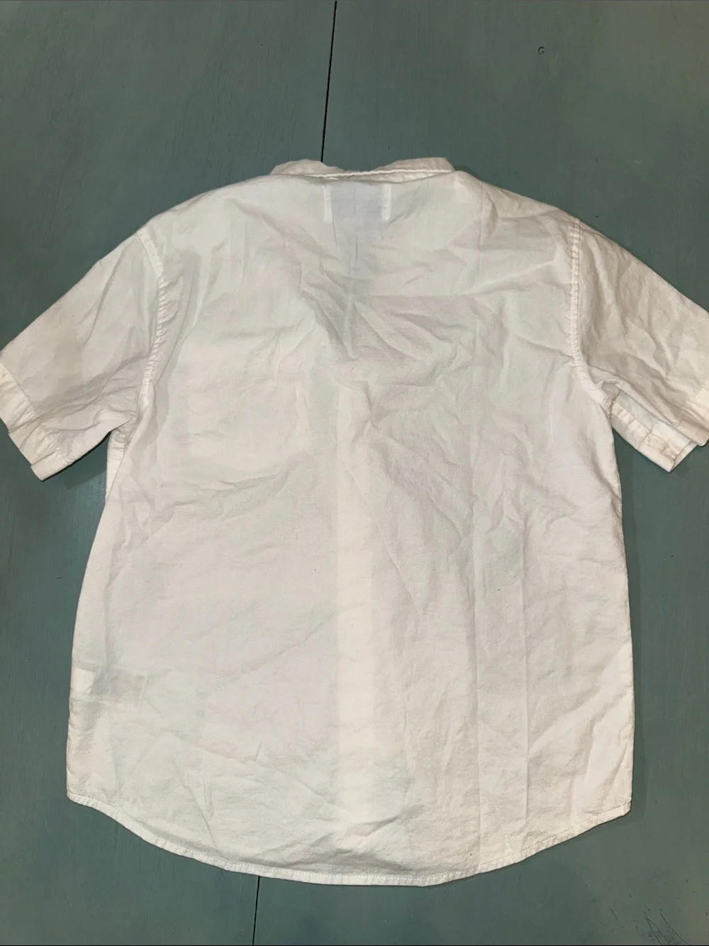 Old Navy White Short-Sleeve Button-Down Shirt with Pocket